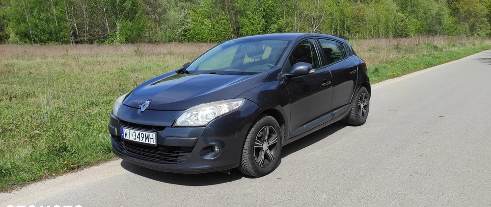 Renault Megane cena 17900 przebieg: 143000, rok produkcji 2010 z Piaseczno małe 781